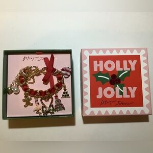 Betsey Johnson Christmas Holiday Red Ribbon Charm Bracelet New